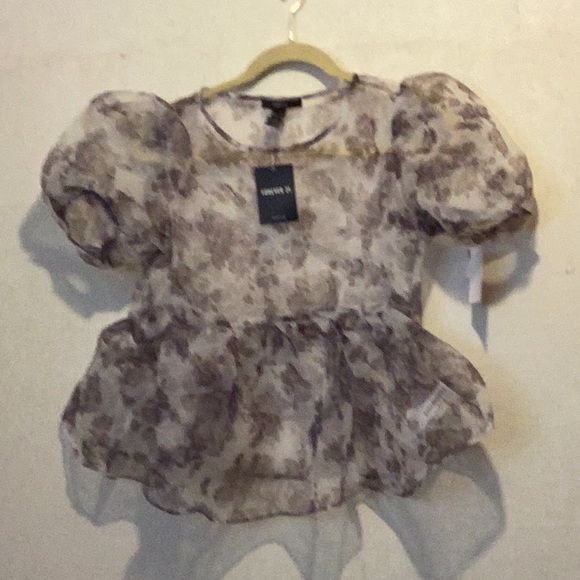 2/$15 NWT Forever 21 Sheer Smokey Rose Peplum Top Size S - Picture 1 of 5